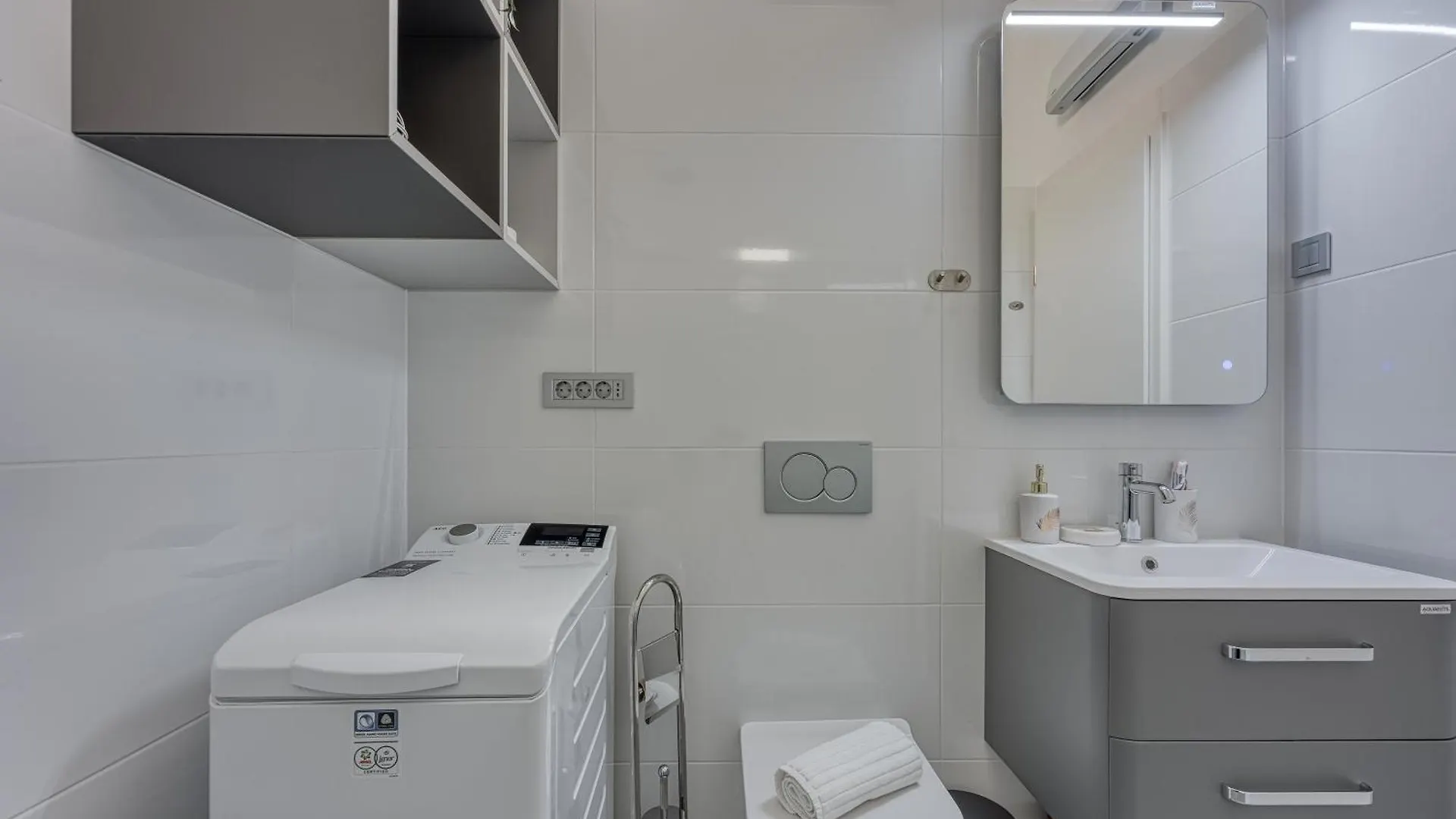 Royal Premantura - Happy Rentals Appartement